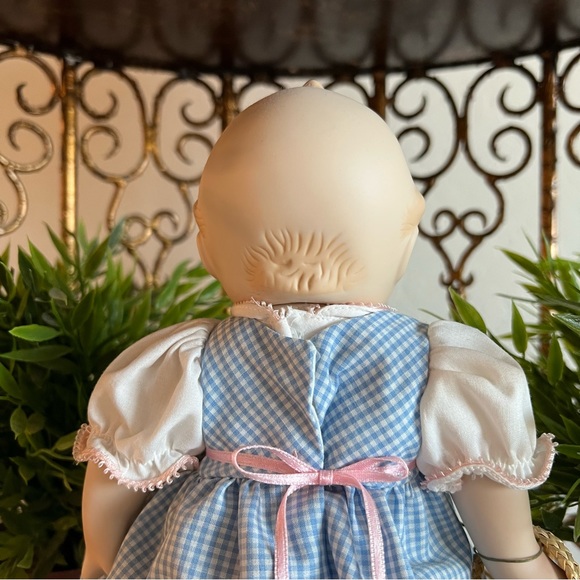 Danbury Mint 1996 Porcelain Kewpie Doll - Picture 3 of 6